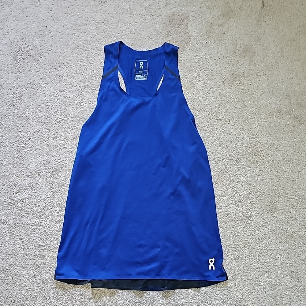 On Running Blue Tank-T Size Small